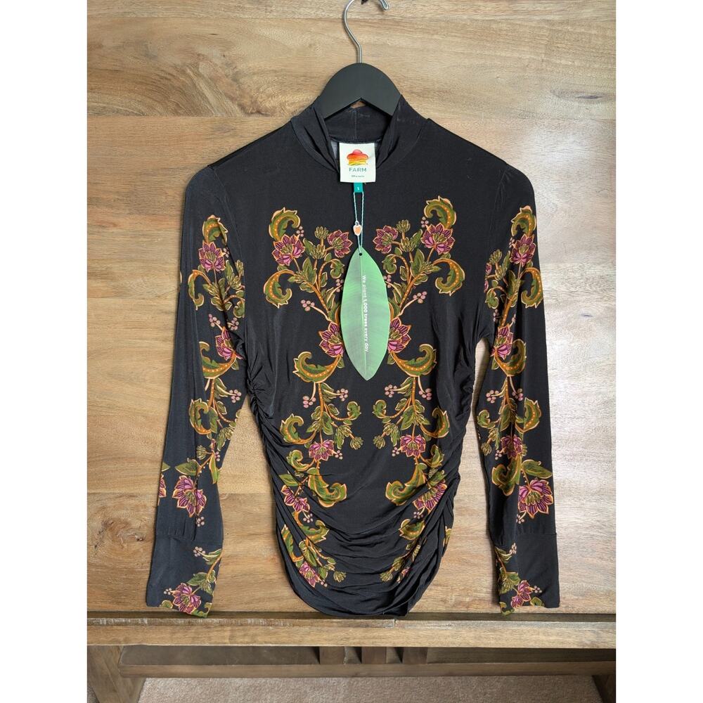 NWT Farm Rio Active Jersey Blouse Top Womens Small Ravenela Black Floral Stretch